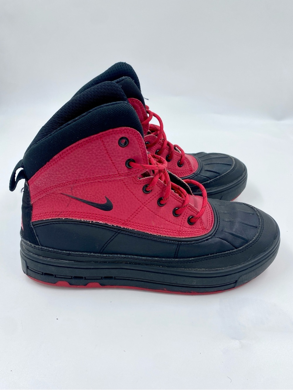 Nike ACG Winter All Weather Waterproof Rain Snow Boots Youth 6.5 Red Black